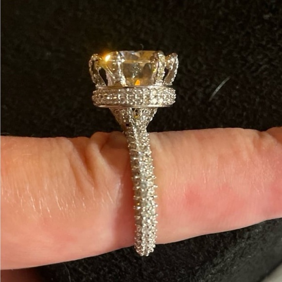 Oh My Gorgeous 6.34 CT Certified Round Brilliant Cut Moissanite Diamond Ring - Picture 6 of 11